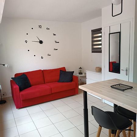 Studio Renove Dans Residence De Vacances Avec Grande Piscine Chauffee, Parking Et Terrasse Agde Exterior foto