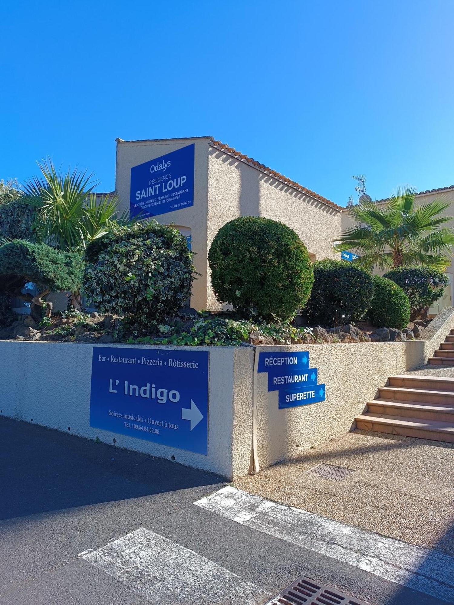 Studio Renove Dans Residence De Vacances Avec Grande Piscine Chauffee, Parking Et Terrasse Agde Exterior foto